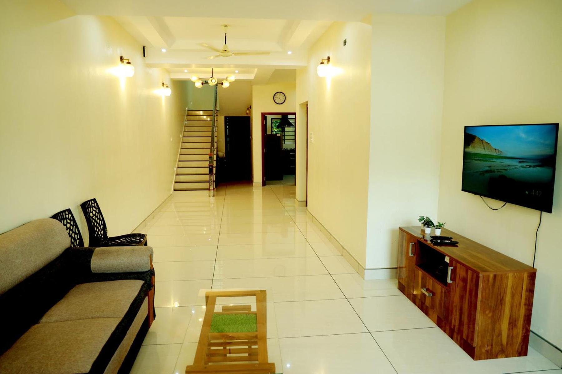 Clover Home Tiruvalla Eksteriør billede